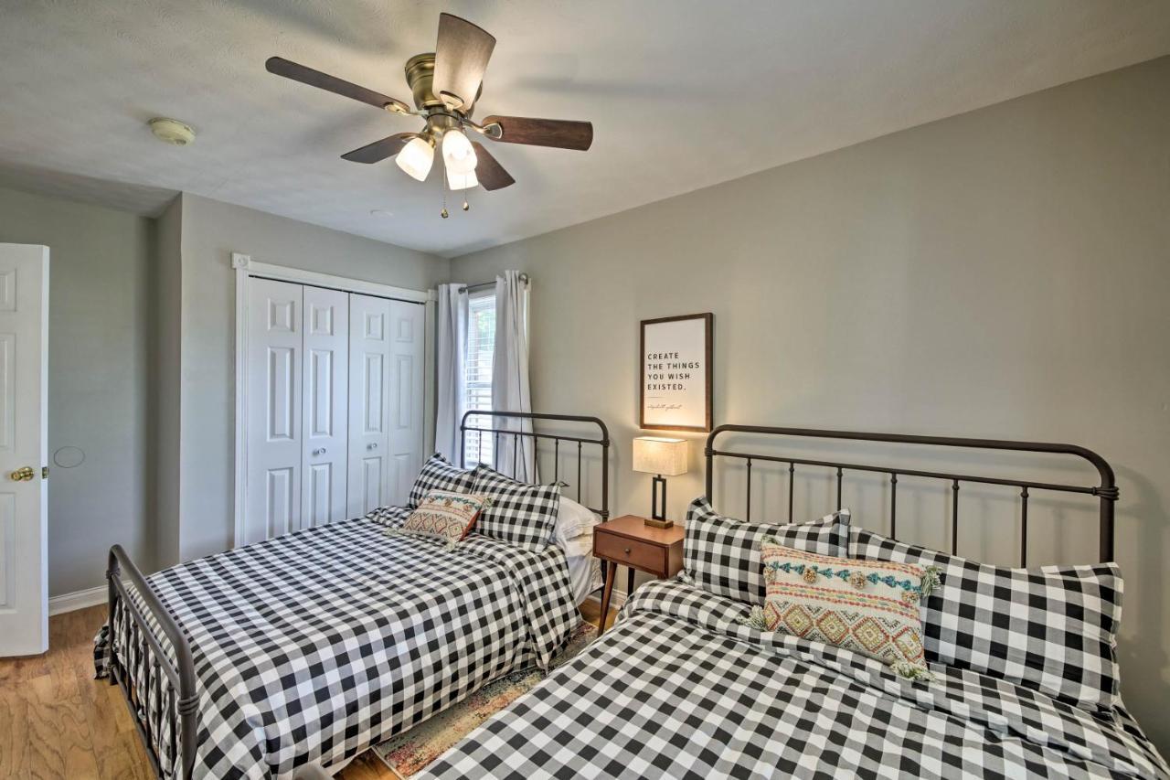 Updated Indianapolis Home, Walk To Lucas Oil! Bagian luar foto