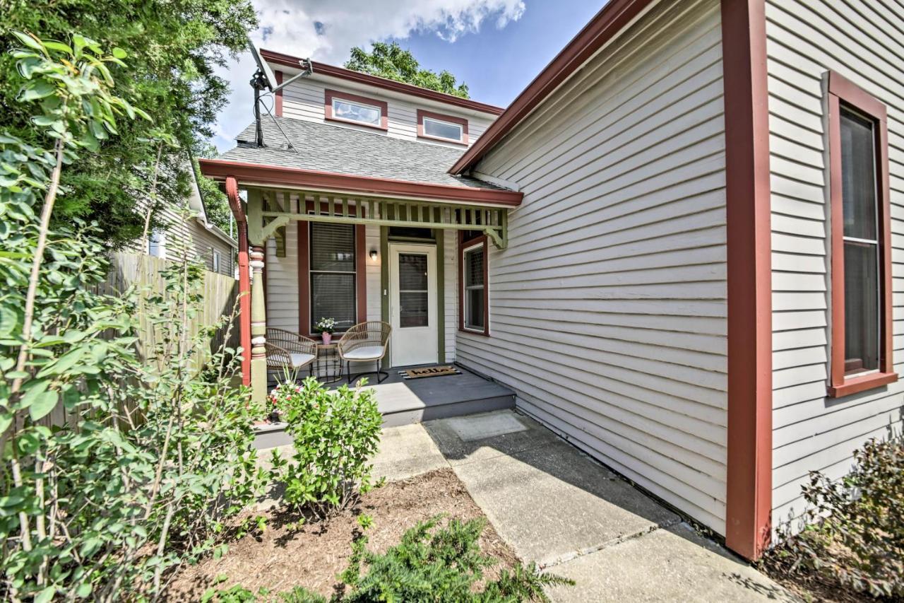 Updated Indianapolis Home, Walk To Lucas Oil! Bagian luar foto